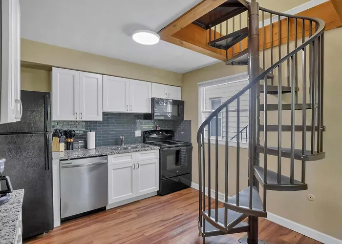 Spacious 5-bedroom Retreat In Perfect For Groups * Columbus