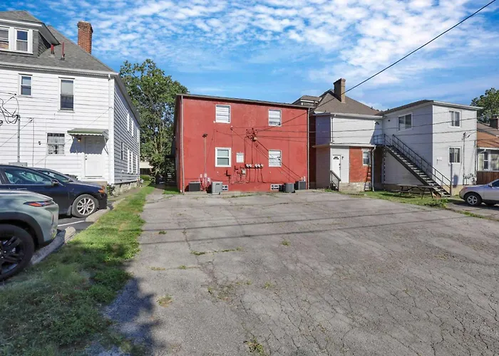 Spacious 5-bedroom Retreat In Perfect For Groups *